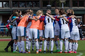 Bild 15 - wBJ SV Henstedt Ulzburg - Hamburger SV : Ergebnis: 0:2